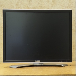 Dell 2007FPB 20 in. 4:3 LCD Monitor with Speaker